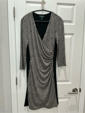 Lauren, Ralph Lauren dress size 14 black white faux wrap ruched long sleeve